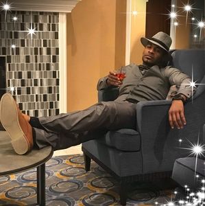 Meet your Posher, Javon